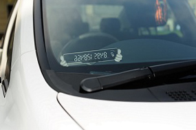 авто визитка на лобовое стекло автомобиля